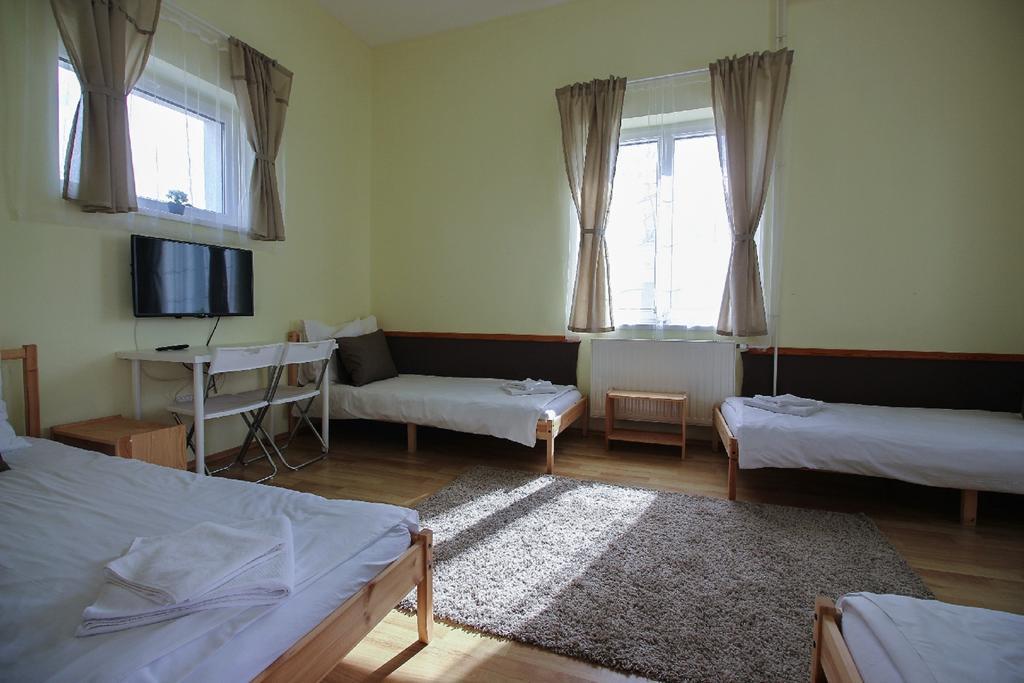 Gyevitur Apartman Algyo Exterior photo